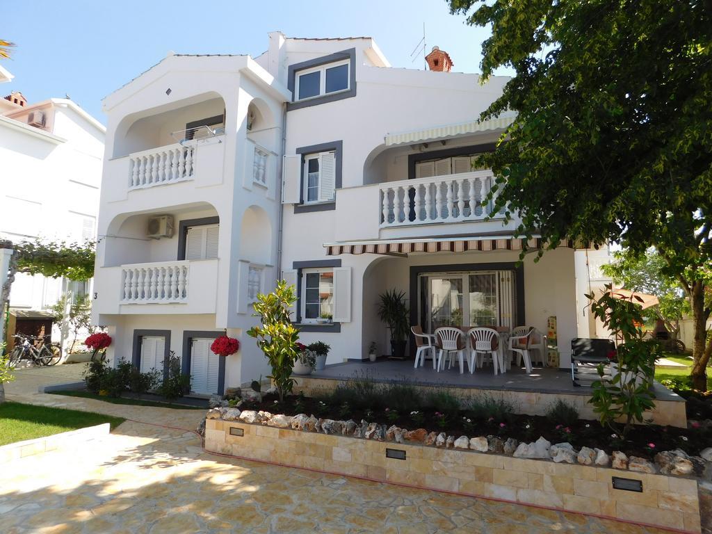 PUY Apartments Lucija מראה חיצוני תמונה