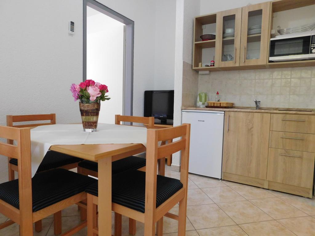 PUY Apartments Lucija מראה חיצוני תמונה